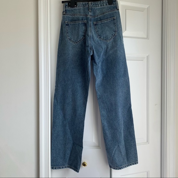 Slit front jeans - Picture 3 of 3